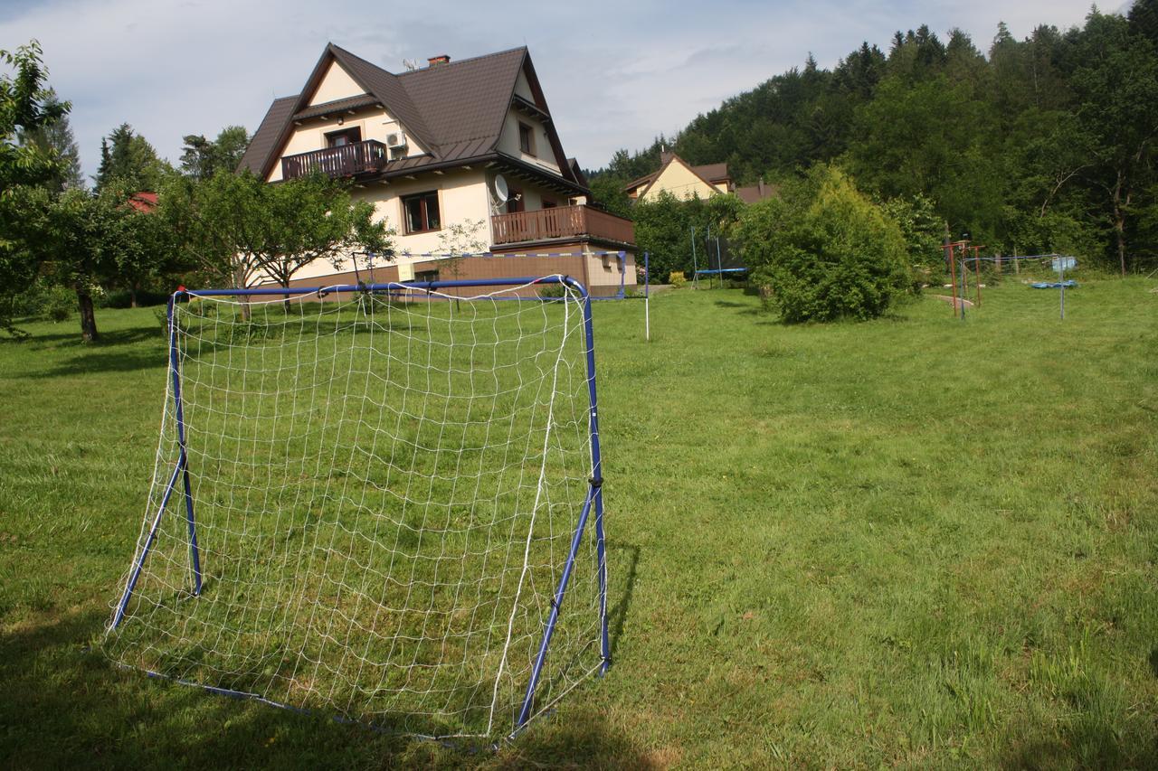 Apartament I Pokoje Goscinne U Lusi Wisła Esterno foto