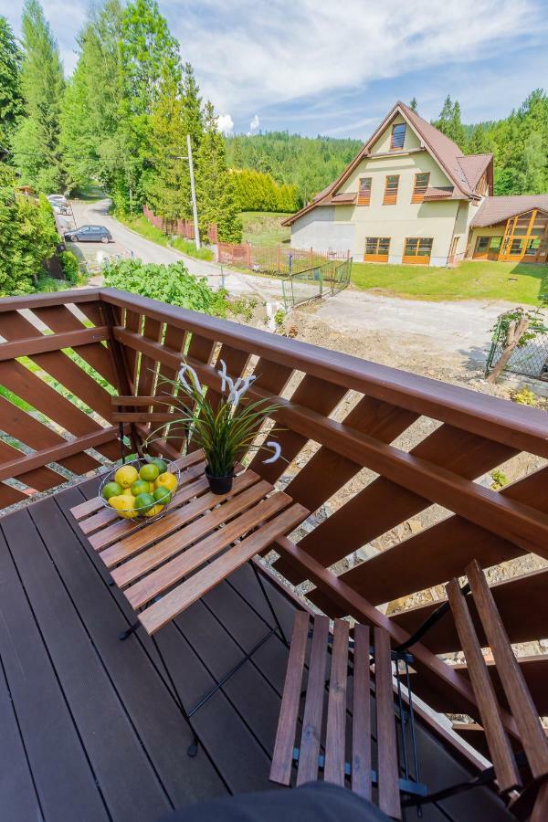 Apartament I Pokoje Goscinne U Lusi Wisła Esterno foto