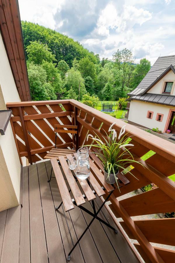 Apartament I Pokoje Goscinne U Lusi Wisła Esterno foto