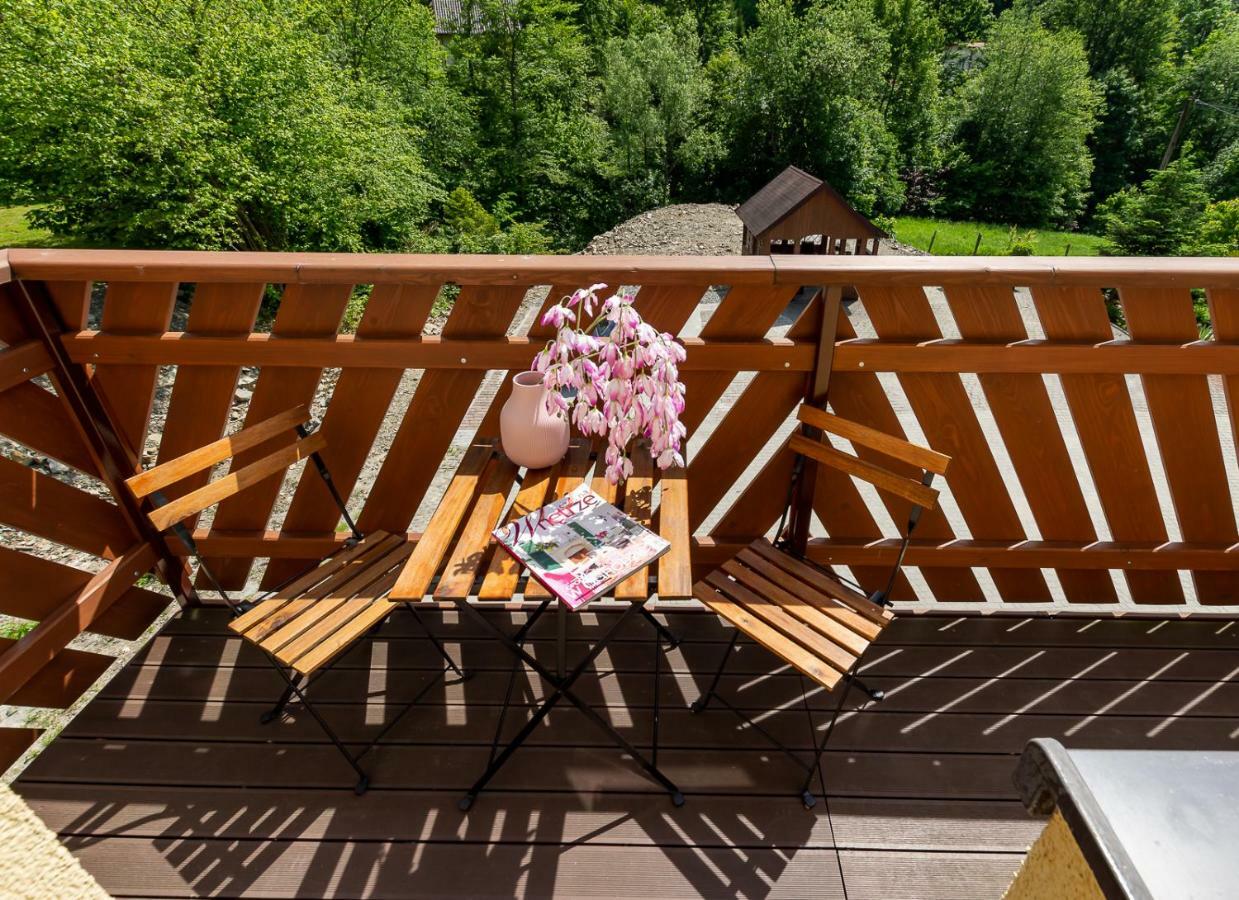 Apartament I Pokoje Goscinne U Lusi Wisła Esterno foto